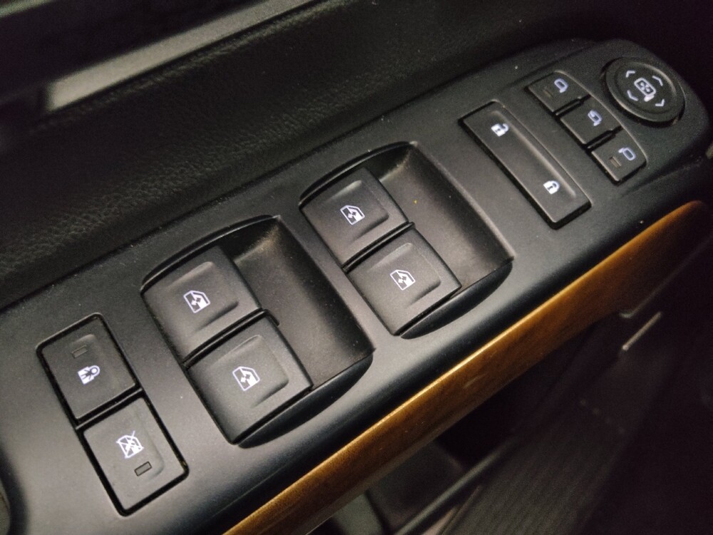 2018 Chevrolet Silverado 1500 in Houston, TX 77074 - 18082983 27