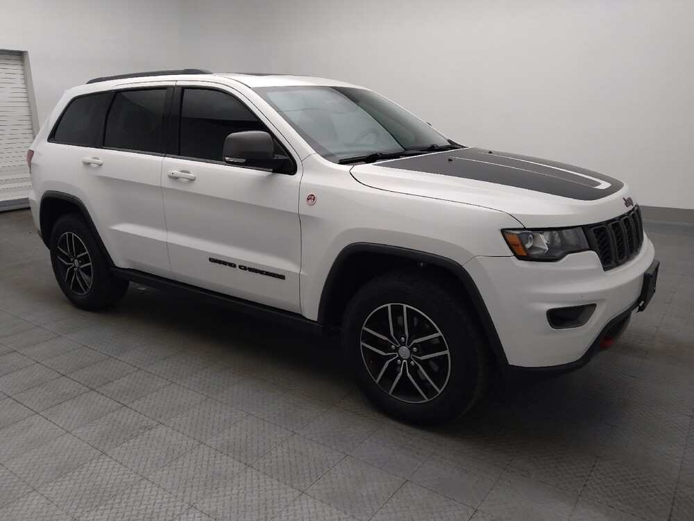 2017 Jeep Grand Cherokee in West Palm Beach, FL 33409 - 18082988 11