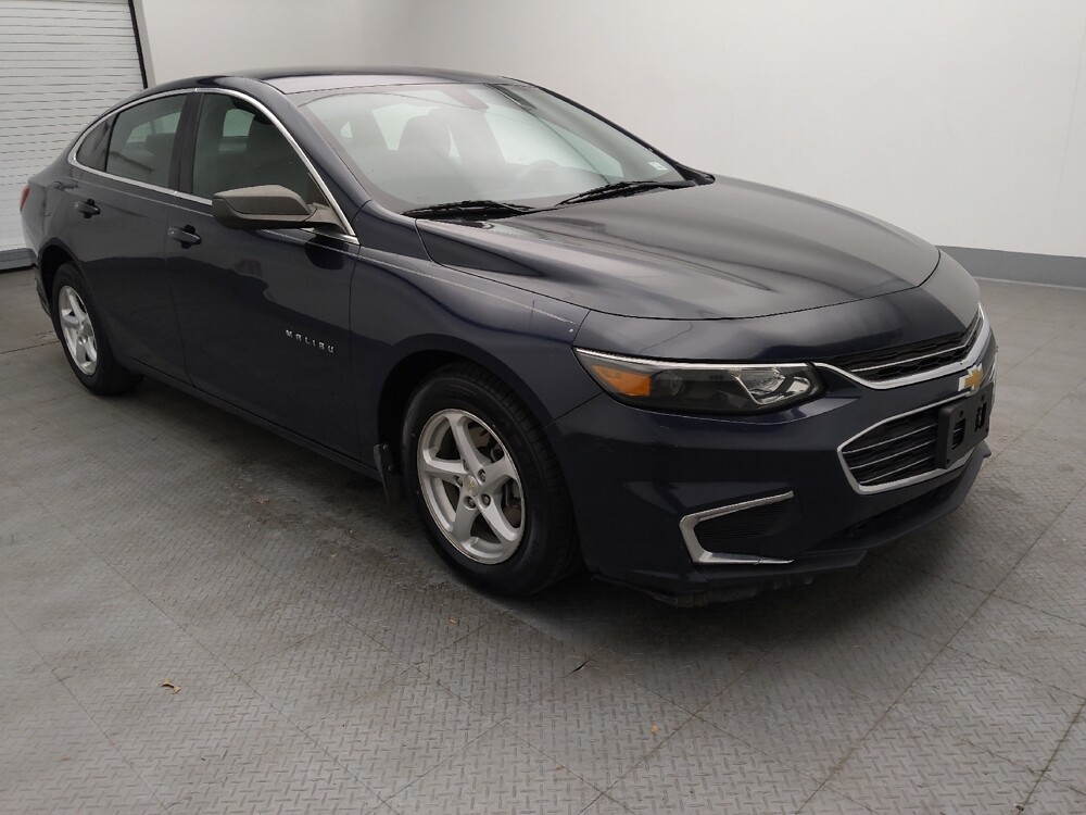 2017 Chevrolet Malibu in Gladstone, MO 64118 - 18082992 11