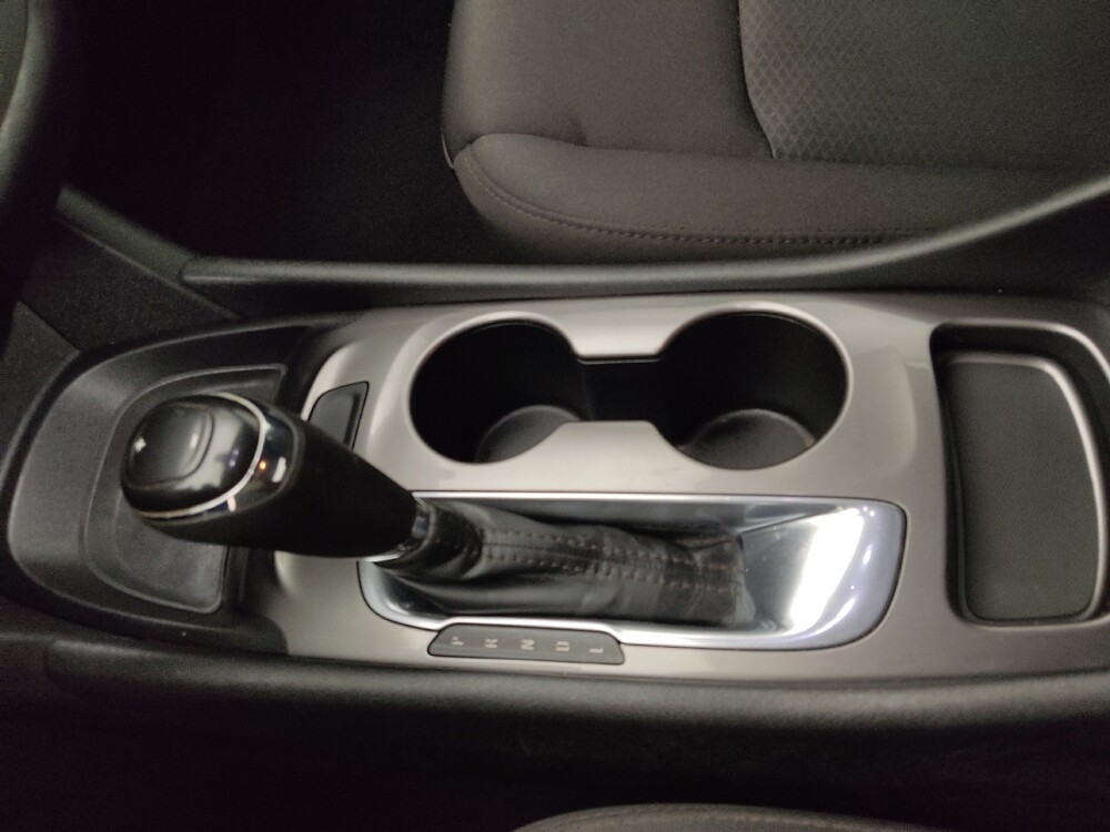 2017 Chevrolet Malibu in Gladstone, MO 64118 - 18082992 26