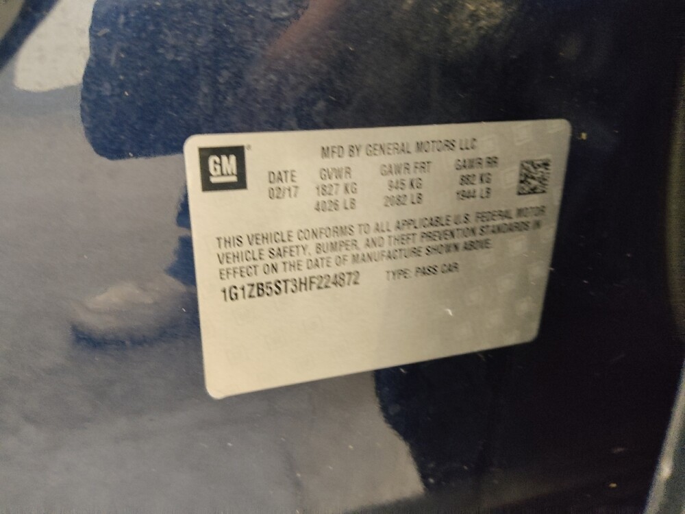 2017 Chevrolet Malibu in Gladstone, MO 64118 - 18082992 33