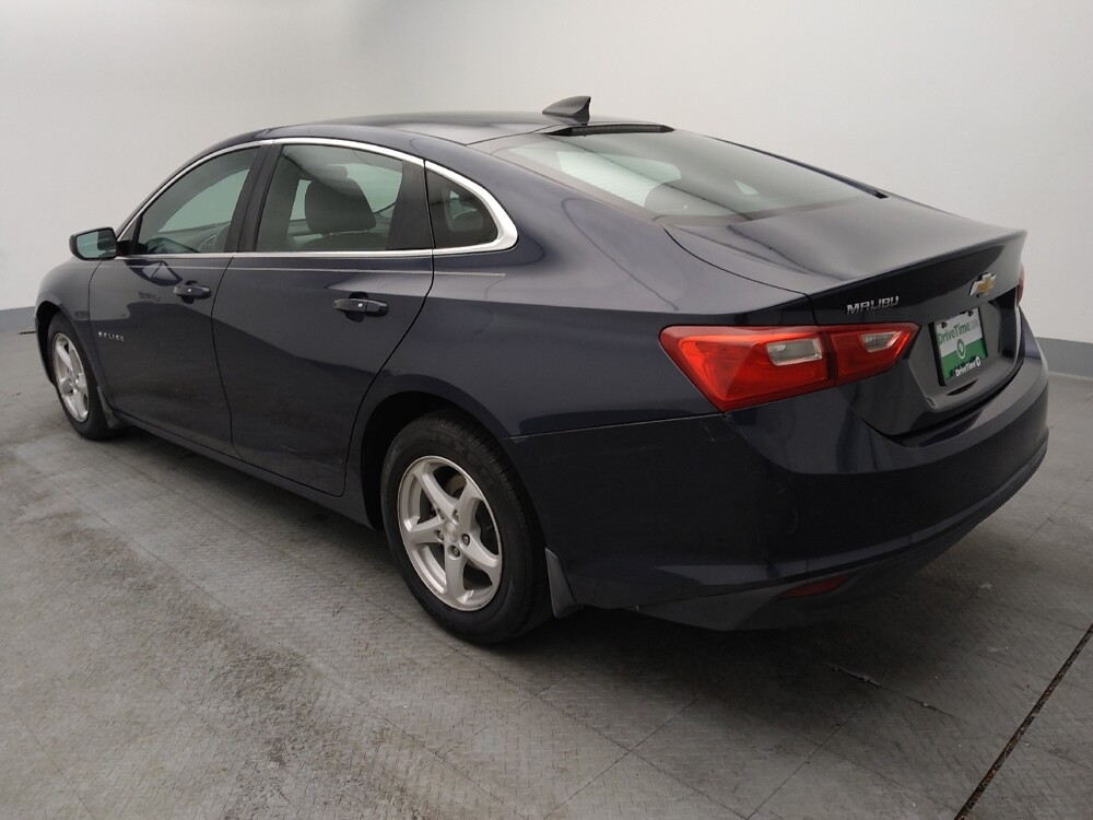 2017 Chevrolet Malibu in Gladstone, MO 64118 - 18082992 3