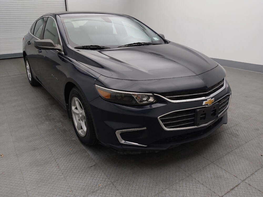 2017 Chevrolet Malibu in Gladstone, MO 64118 - 18082992 13