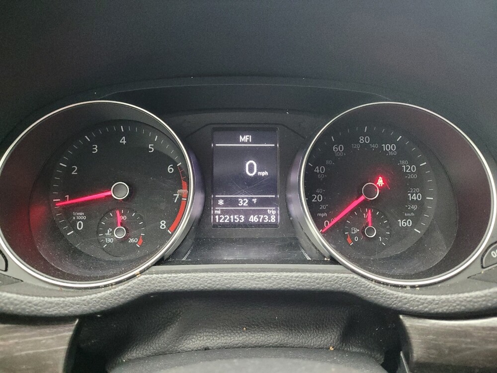 2018 Volkswagen Passat in Raleigh, NC 27604 - 18082995 23