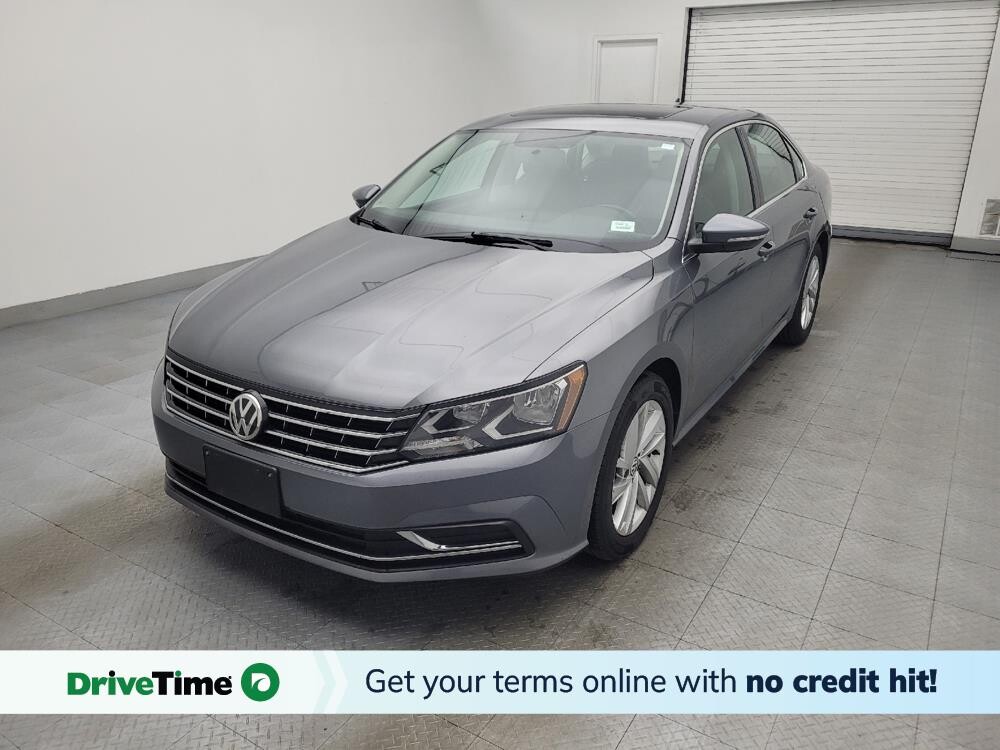 2018 Volkswagen Passat in Raleigh, NC 27604 - 18082995