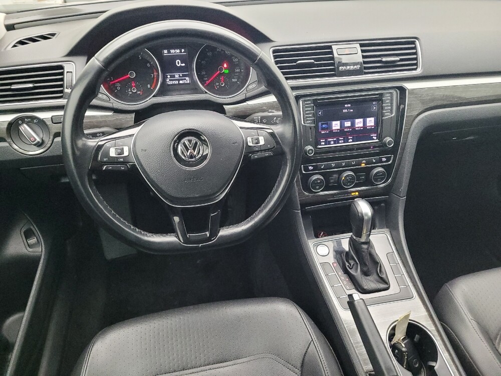 2018 Volkswagen Passat in Raleigh, NC 27604 - 18082995 22