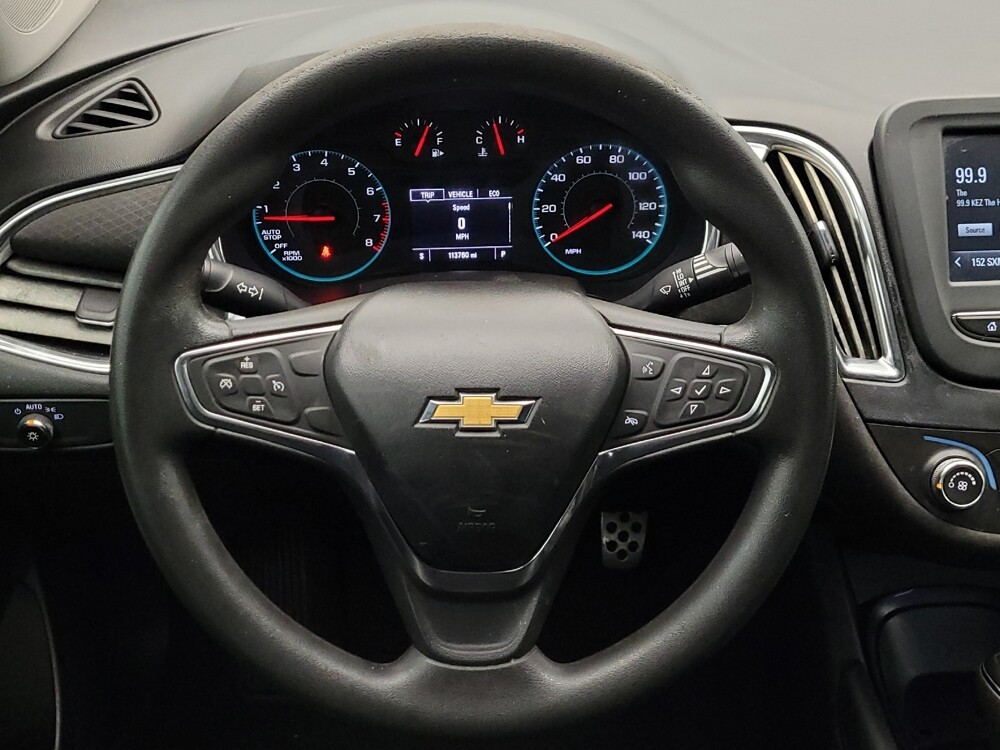 2017 Chevrolet Malibu in Albuquerque, NM 87123 - 18083006 22