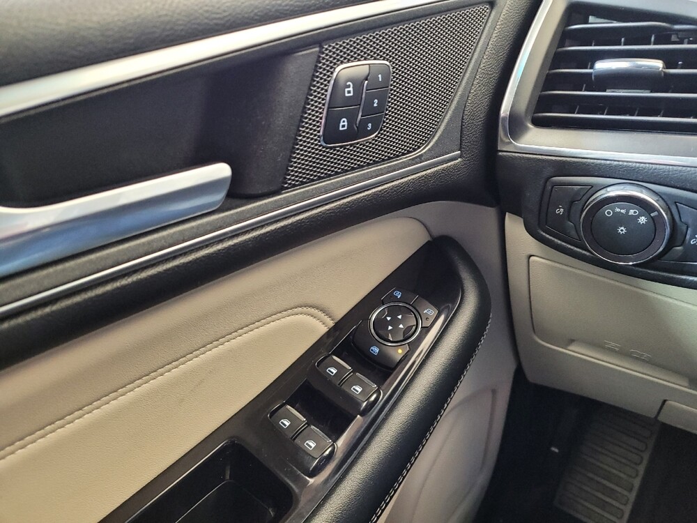 2018 Ford Edge in Cincinnati, OH 45255 - 18083016 27