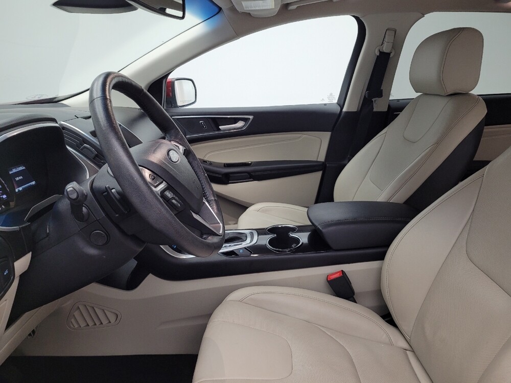 2018 Ford Edge in Cincinnati, OH 45255 - 18083016 17