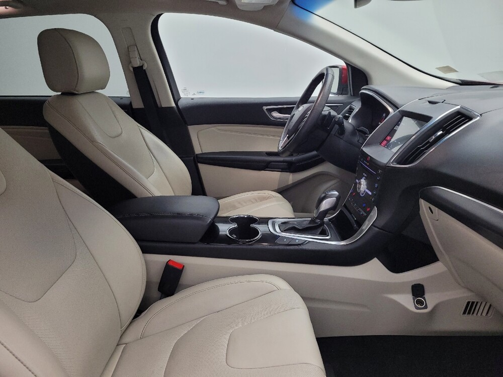 2018 Ford Edge in Cincinnati, OH 45255 - 18083016 21
