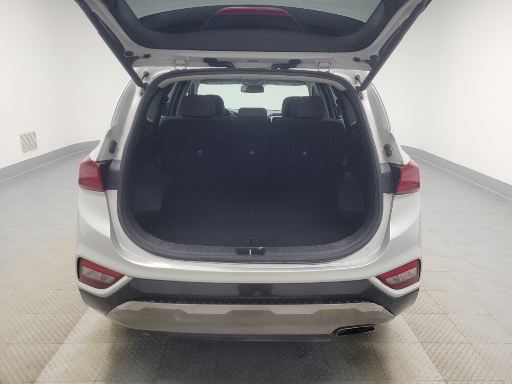 2020 Hyundai Santa Fe in Indianapolis, IN 46219 - 18083017 29