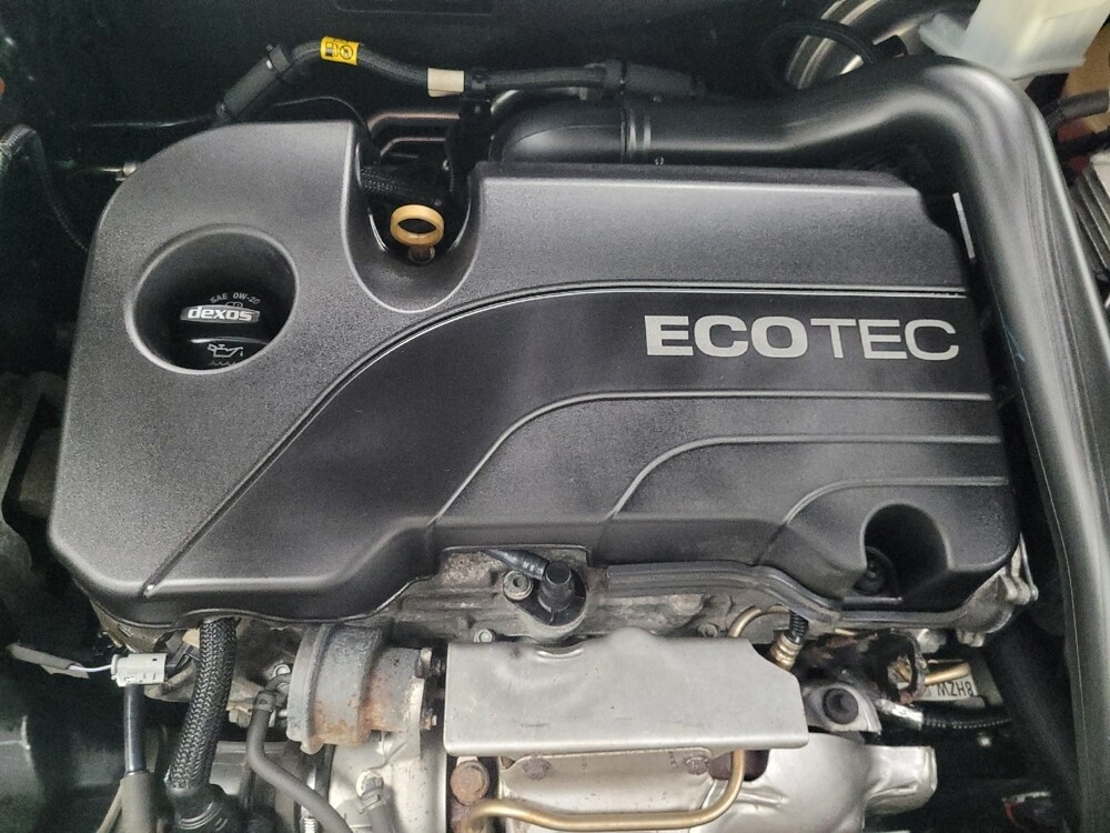 2019 Chevrolet Equinox in Indianapolis, IN 46219 - 18083023 30