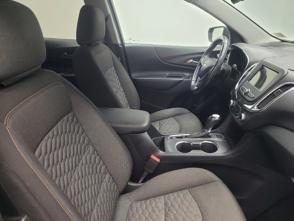 2019 Chevrolet Equinox in Indianapolis, IN 46219 - 18083023 21