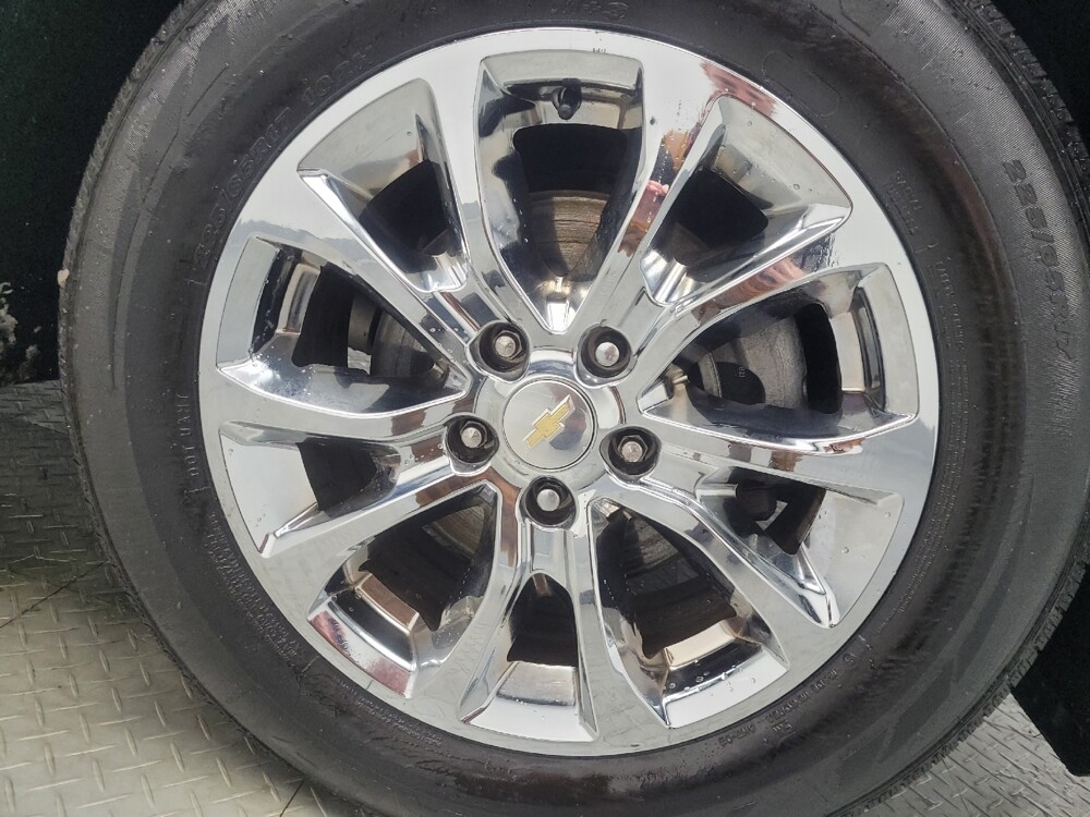 2019 Chevrolet Equinox in Indianapolis, IN 46219 - 18083023 31