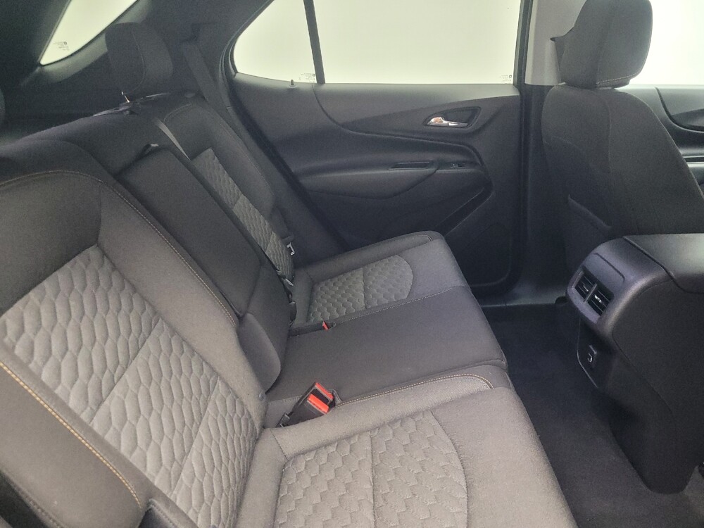 2019 Chevrolet Equinox in Indianapolis, IN 46219 - 18083023 19