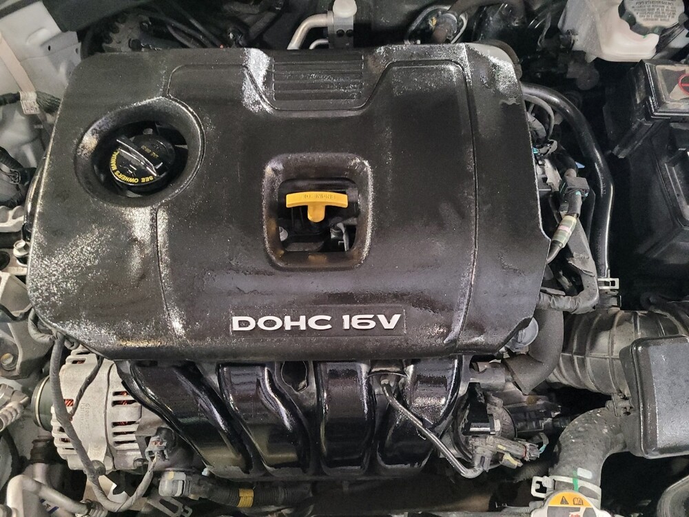 2018 Hyundai Elantra in Sanford, FL 32773 - 18083032 30