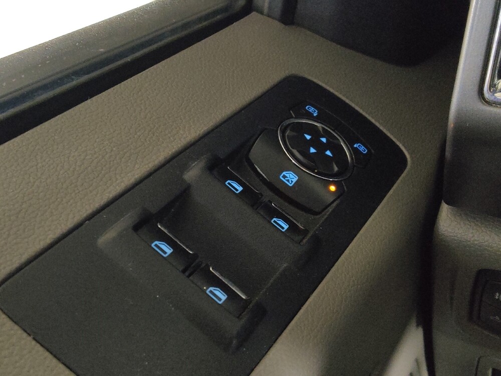 2016 Ford F150 in Columbus, GA 31909 - 18083038 27