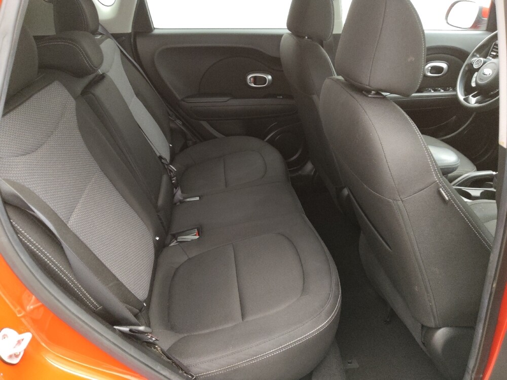 2019 Kia Soul in St. Louis, MO 63136 - 18083042 19