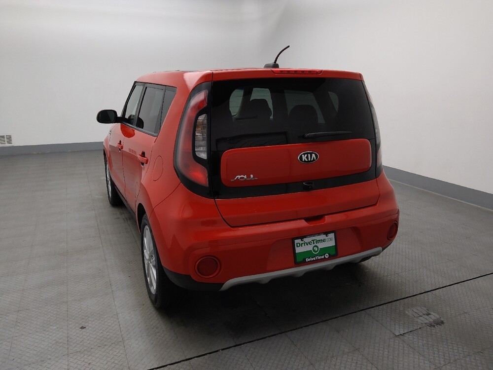 2019 Kia Soul in St. Louis, MO 63136 - 18083042 6
