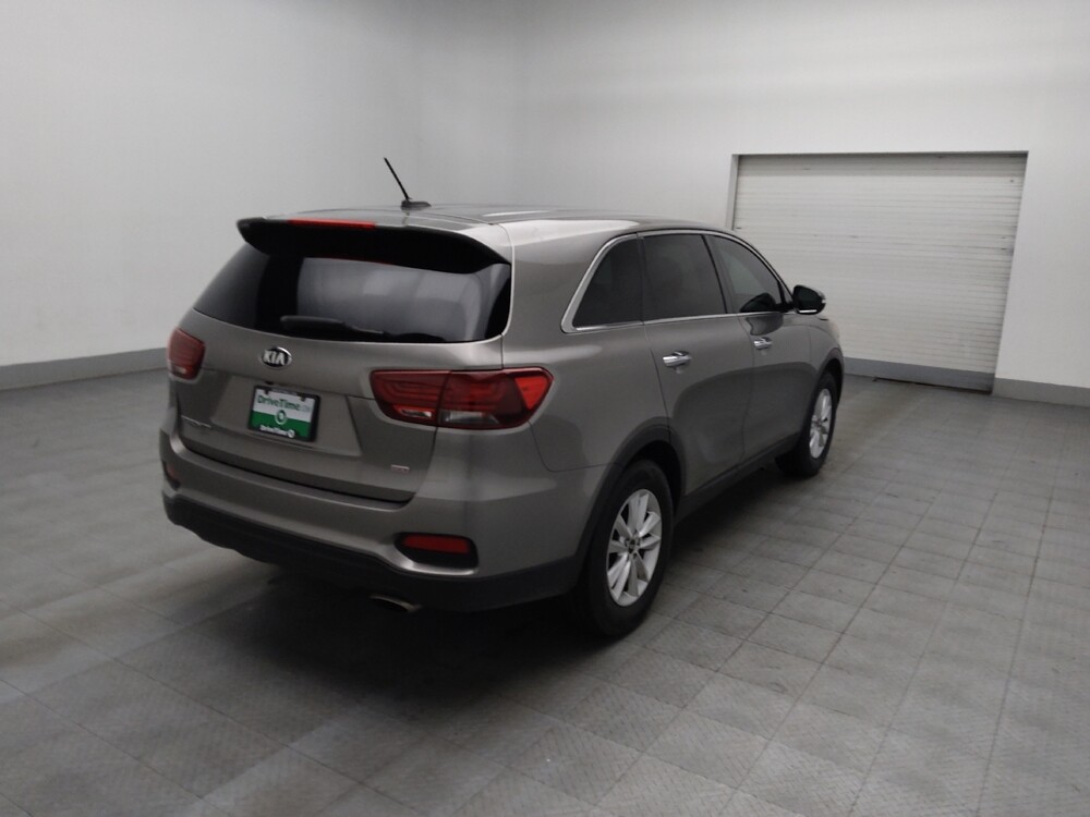 2019 Kia Sorento in Marietta, GA 30062 - 18083043 9