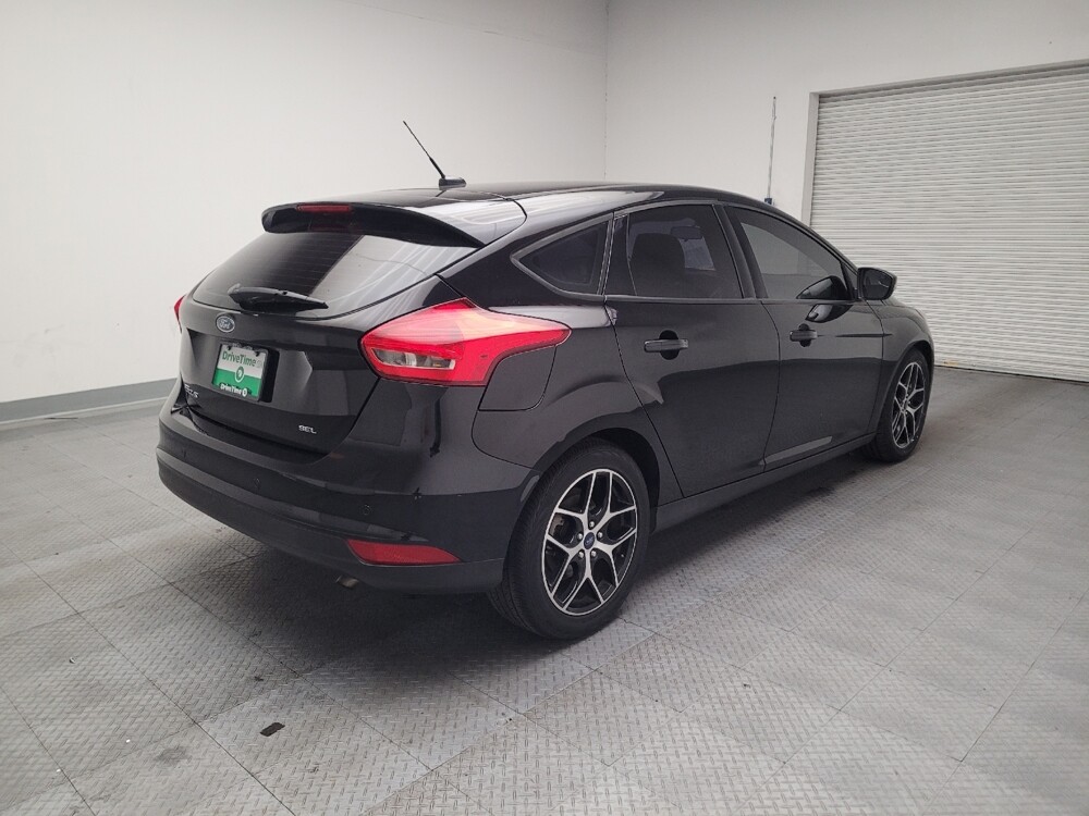 2018 Ford Focus in Torrance, CA 90504 - 18083056 9