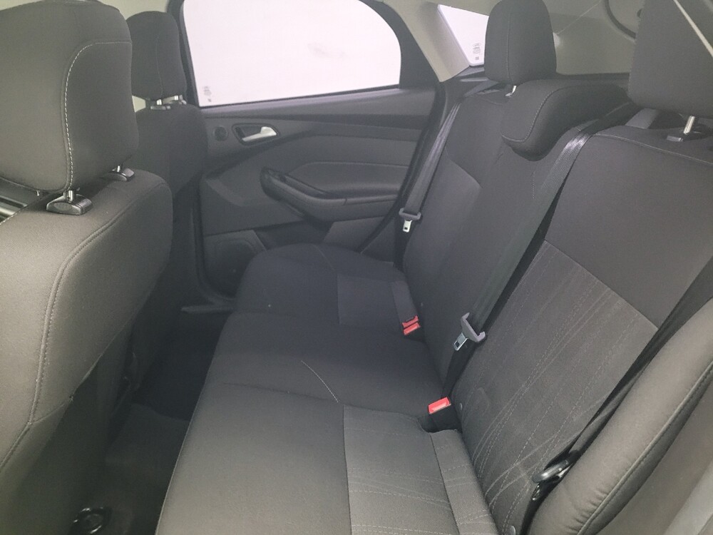 2018 Ford Focus in Torrance, CA 90504 - 18083056 18