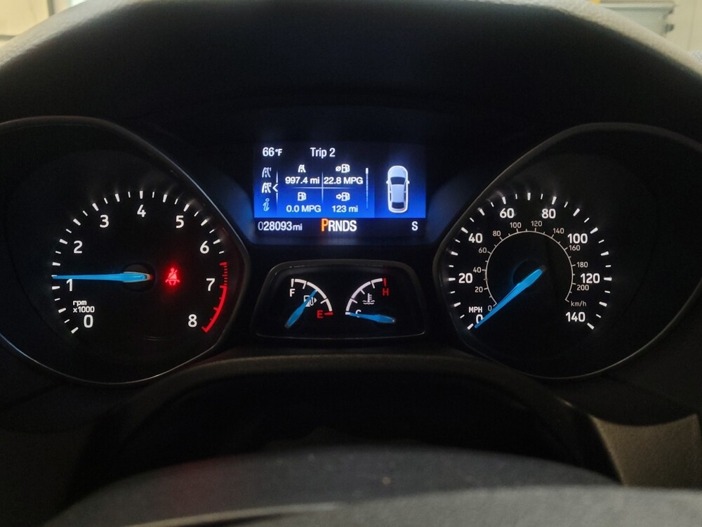 2018 Ford Focus in Torrance, CA 90504 - 18083056 23