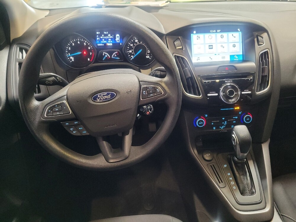 2018 Ford Focus in Torrance, CA 90504 - 18083056 22