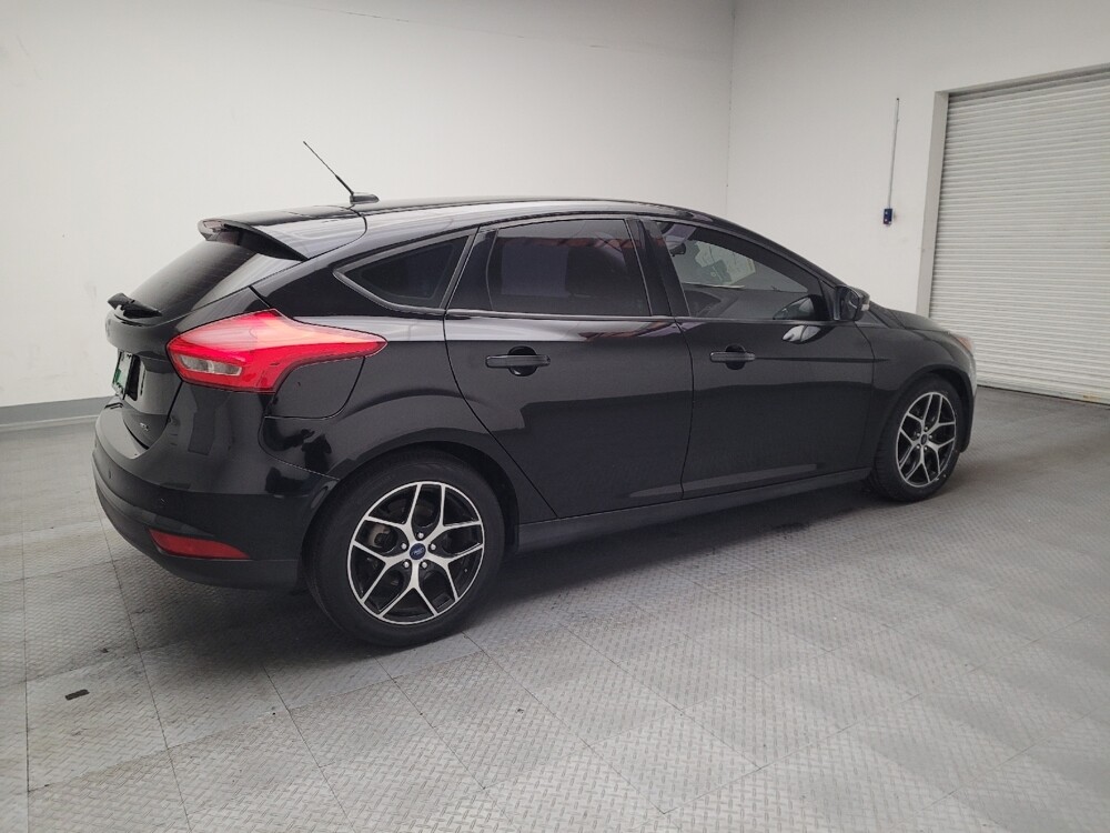 2018 Ford Focus in Torrance, CA 90504 - 18083056 10