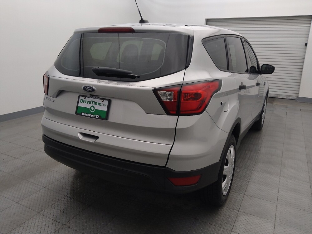 2019 Ford Escape in Corpus Christi, TX 78412 - 18083066 7