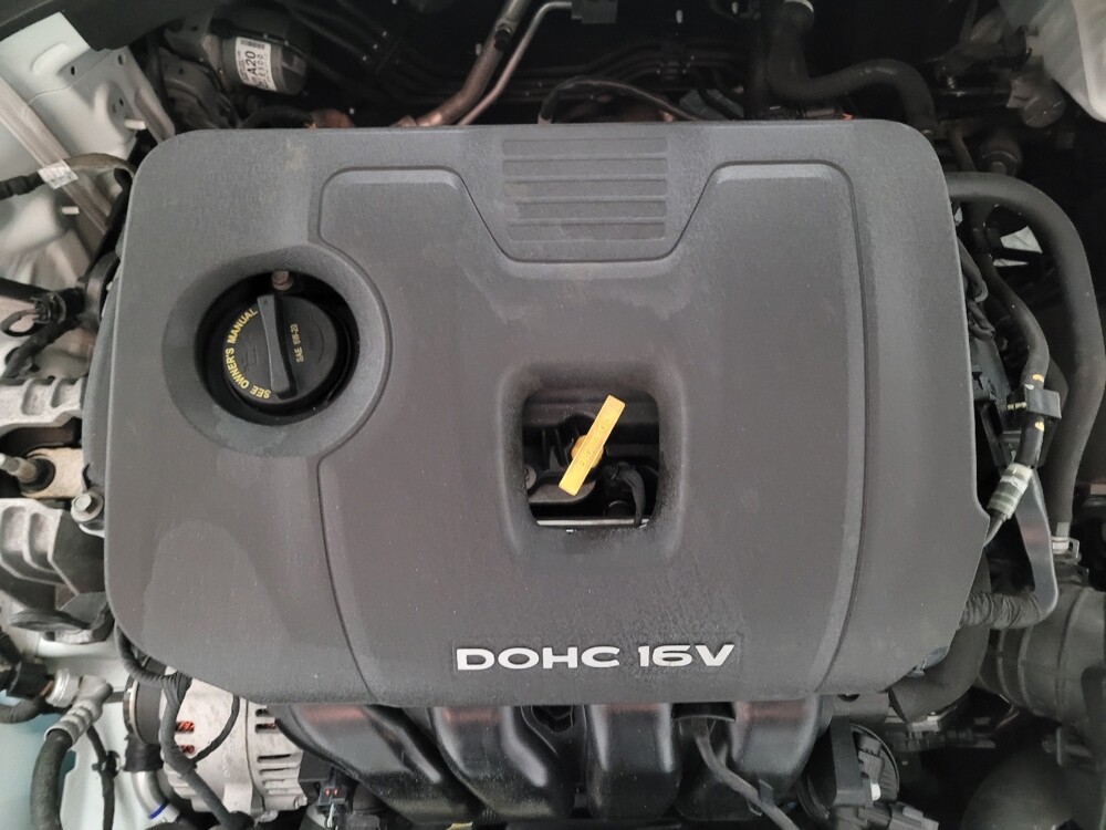 2017 Hyundai Elantra in Sacramento, CA 95821 - 18083067 30