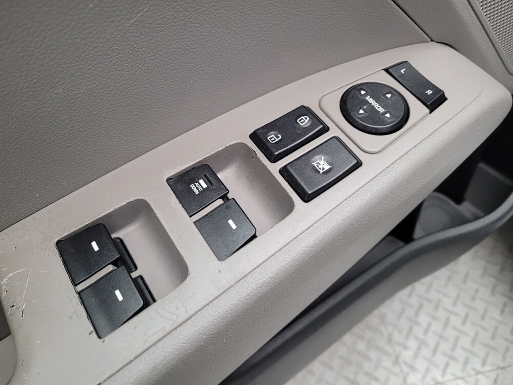 2017 Hyundai Elantra in Sacramento, CA 95821 - 18083067 27