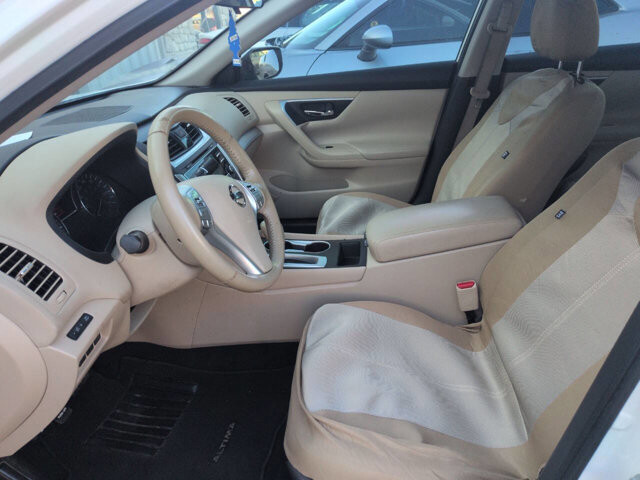 2017 Nissan Altima in North Little Rock, AR 72117-1620 - 18083068 4