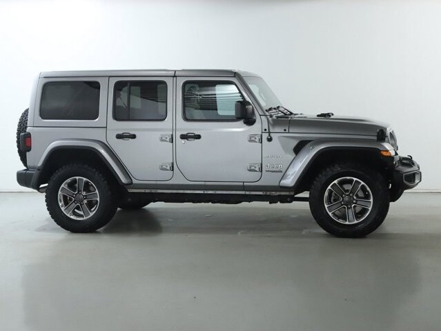 2021 Jeep Wrangler in Bedford, OH 44146 - 18083071 11