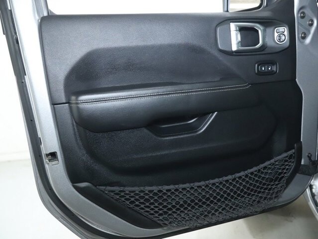 2021 Jeep Wrangler in Bedford, OH 44146 - 18083071 17