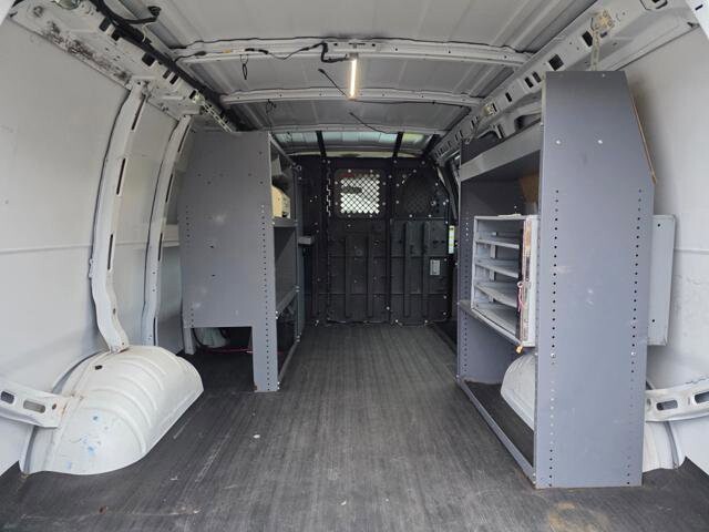 2013 GMC Savana 1500 in Blauvelt, NY 10913 - 18083074 32