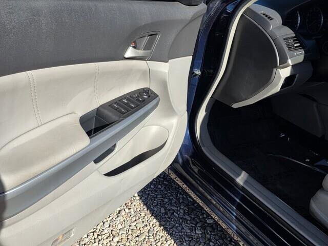 2009 Honda Accord in Mesa, AZ 85212 - 18083078 49