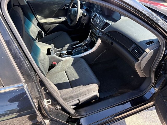 2017 Honda Accord in Pompano Beach, FL 33064 - 18083080 8