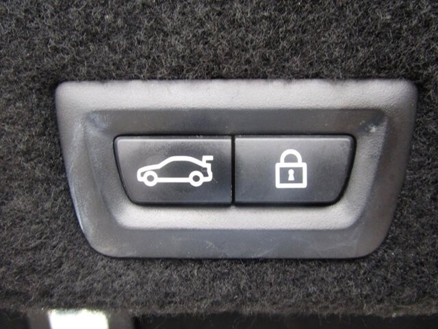 2018 BMW 740i in Tampa, FL 33604-6914 - 18083082 31