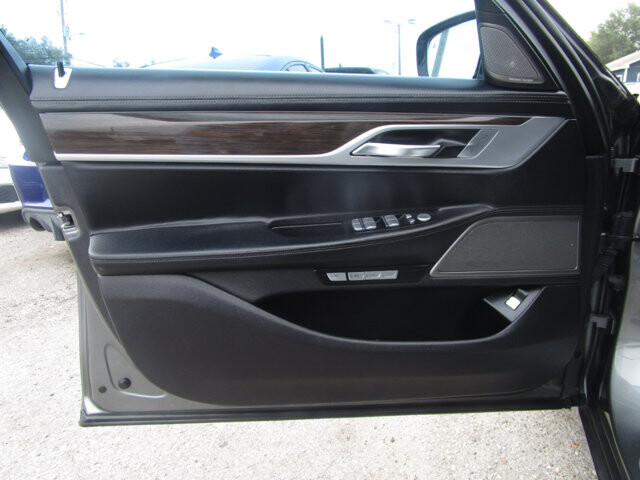 2018 BMW 740i in Tampa, FL 33604-6914 - 18083082 20