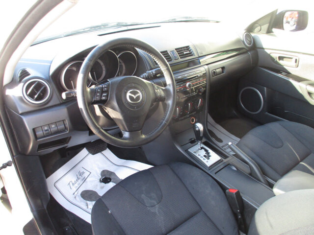 2009 Mazda MAZDA3 in Oak Grove, MO 64075 - 18083085 9