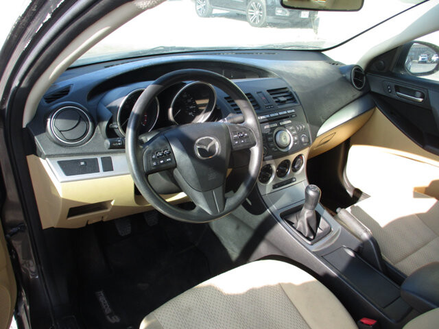 2010 Mazda MAZDA3 in Oak Grove, MO 64075 - 18083086 9