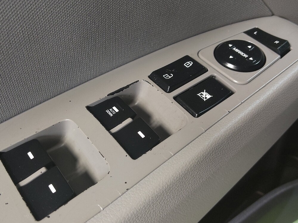 2018 Hyundai Elantra in Tampa, FL 33612 - 18083103 27