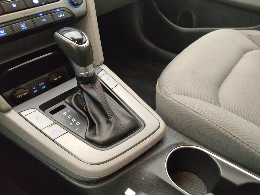 2018 Hyundai Elantra in Tampa, FL 33612 - 18083103 26