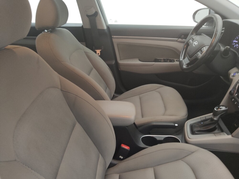 2018 Hyundai Elantra in Tampa, FL 33612 - 18083103 21