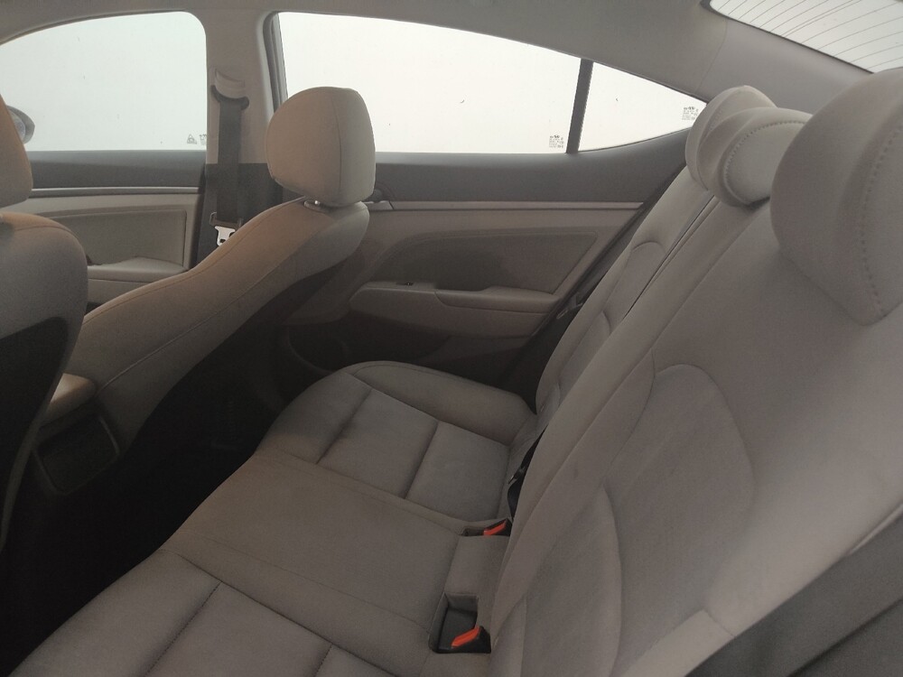 2018 Hyundai Elantra in Tampa, FL 33612 - 18083103 18