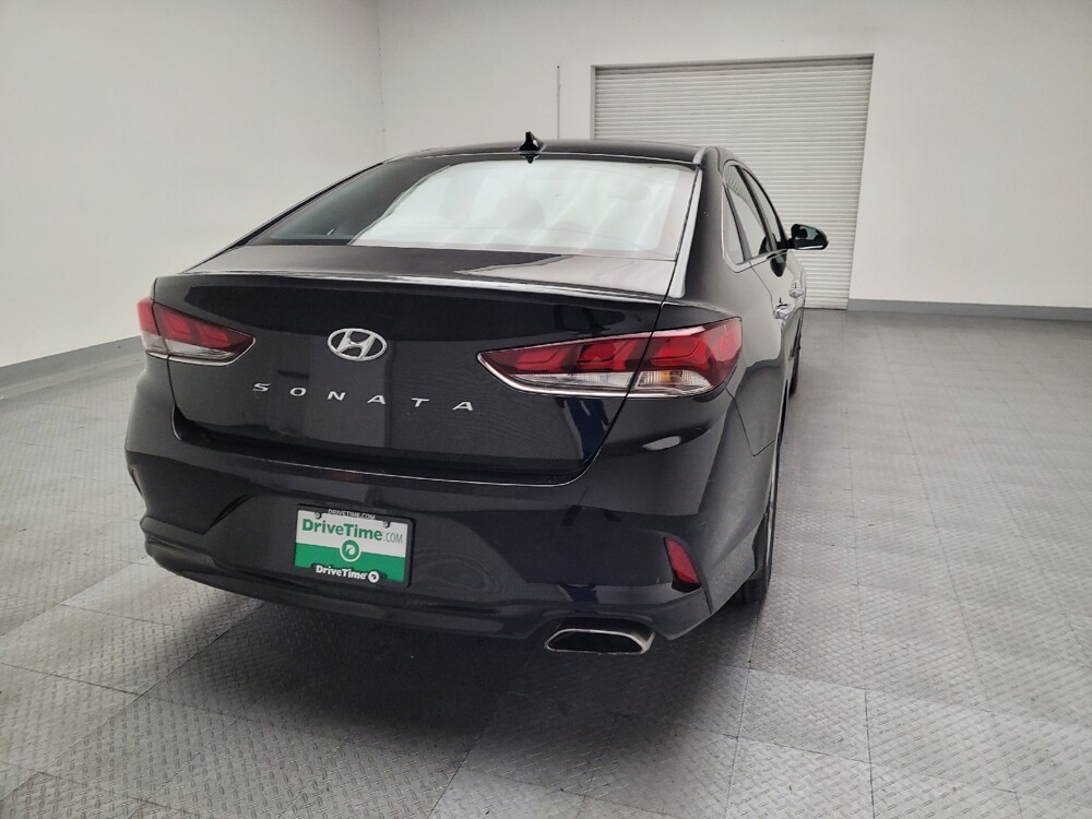 2019 Hyundai Sonata in Montclair, CA 91763 - 18083104 7