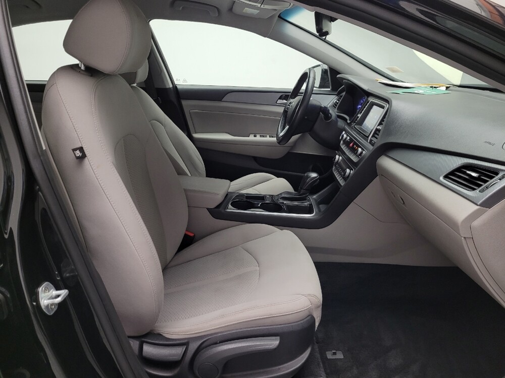 2019 Hyundai Sonata in Montclair, CA 91763 - 18083104 21
