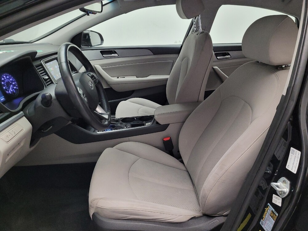 2019 Hyundai Sonata in Montclair, CA 91763 - 18083104 17