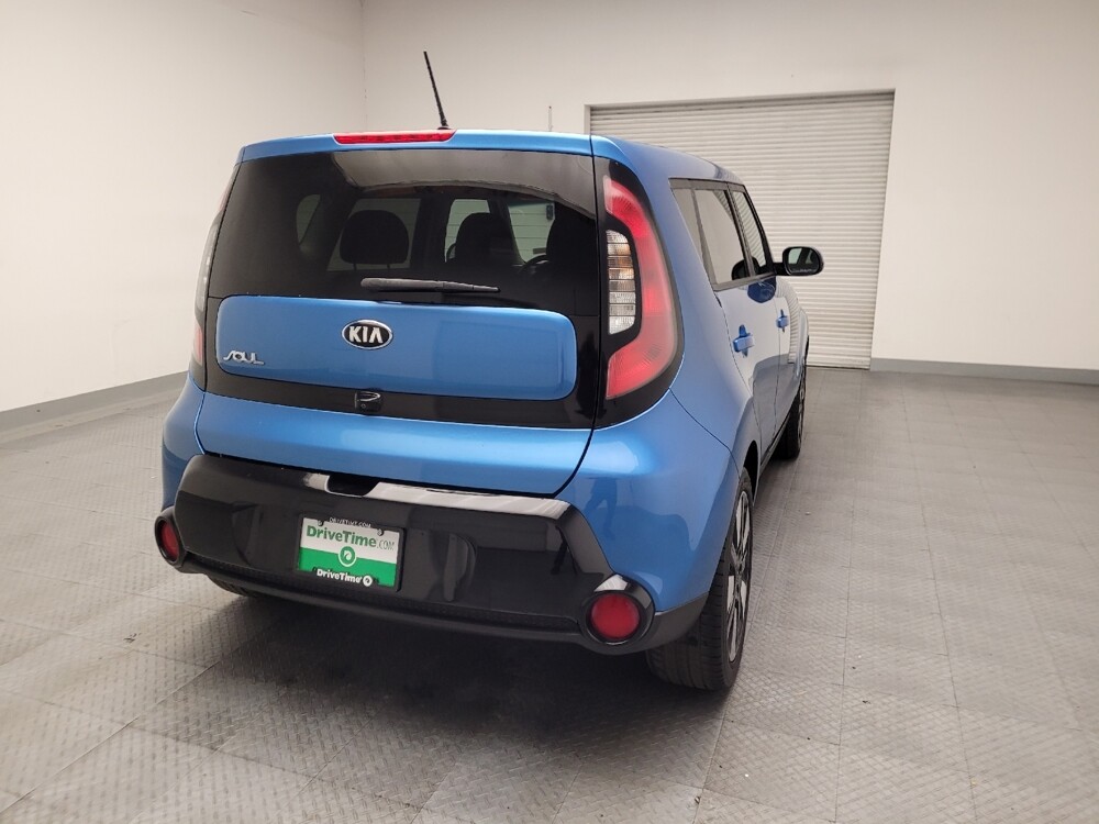 2016 Kia Soul in Fresno, CA 93726 - 18083106 7
